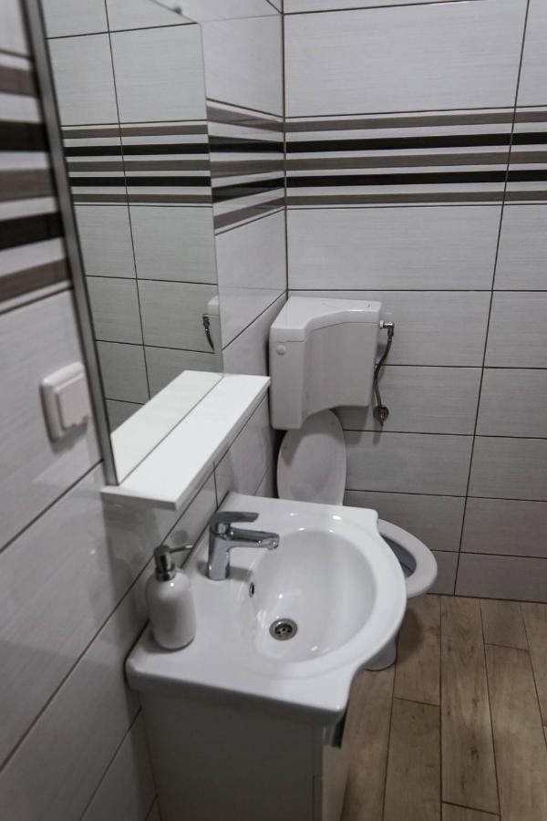 Studio Apartment In The Old City Of Шибеник Экстерьер фото